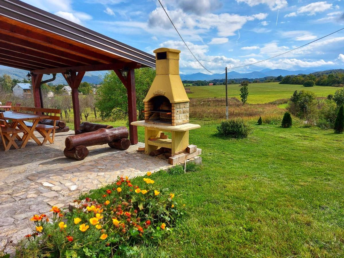 Peter'S Pine Cottage Korenica Εξωτερικό φωτογραφία