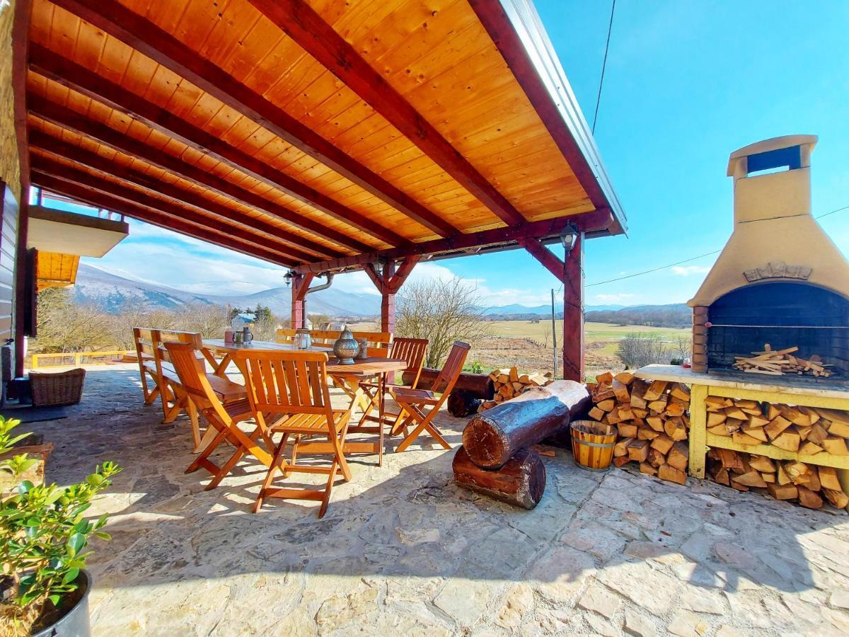 Peter'S Pine Cottage Korenica Εξωτερικό φωτογραφία