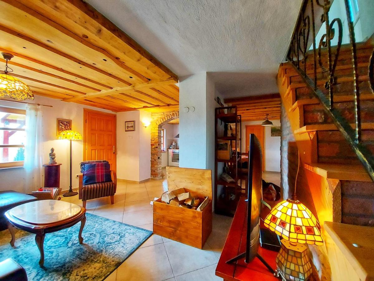 Peter'S Pine Cottage Korenica Εξωτερικό φωτογραφία
