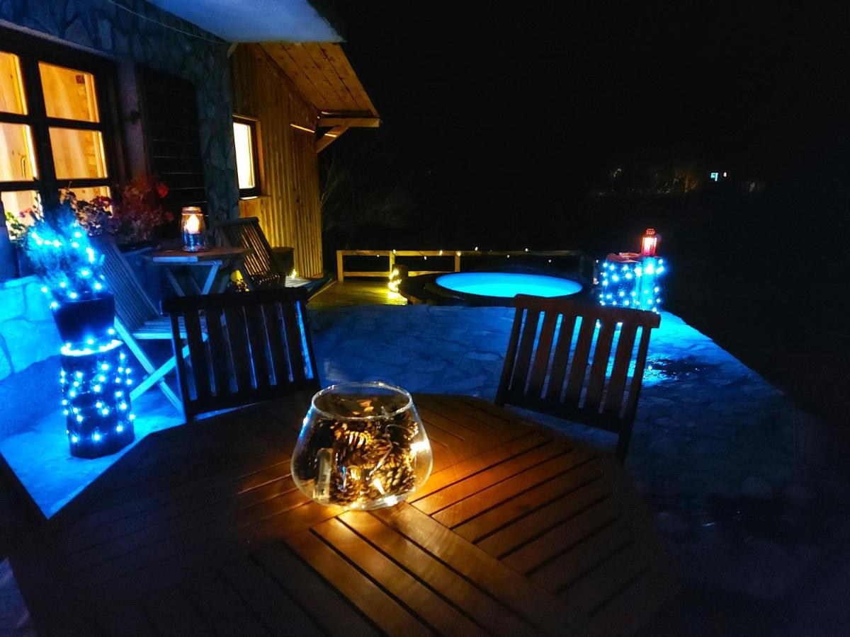 Peter'S Pine Cottage Korenica Εξωτερικό φωτογραφία