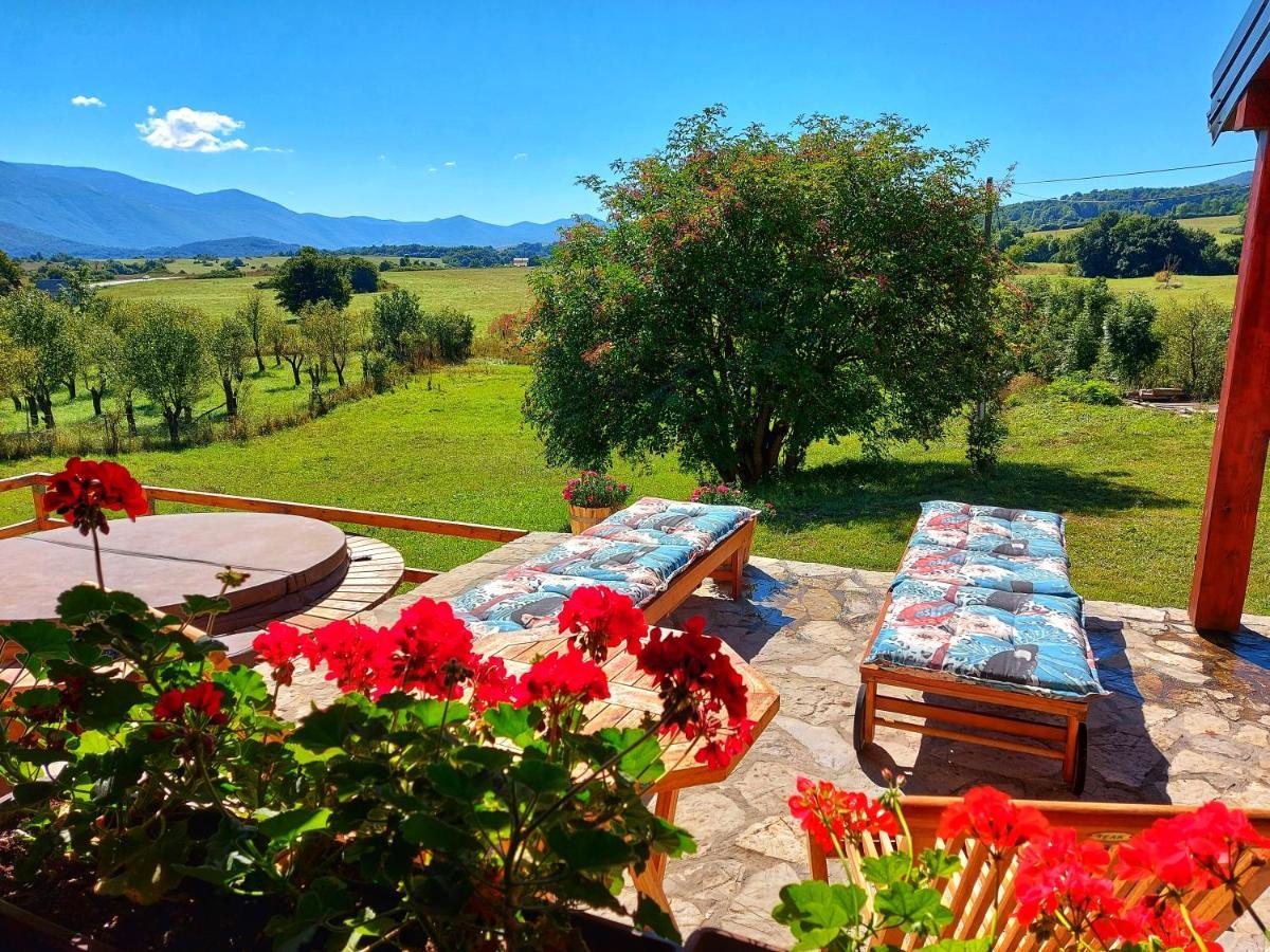 Peter'S Pine Cottage Korenica Εξωτερικό φωτογραφία
