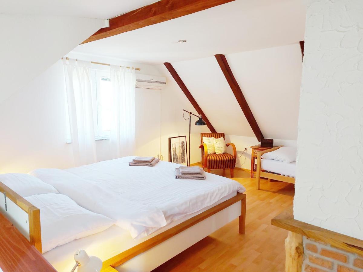 Peter'S Pine Cottage Korenica Εξωτερικό φωτογραφία